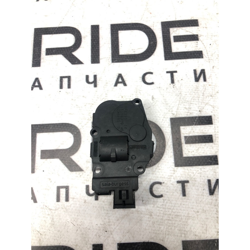 Привод заслонки отопителя (отопление и кондиционирование) BMW 3-series E92 2010 3.0 N54 efb331