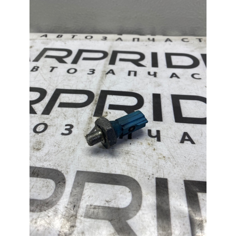 Датчик давления масла (электрика двигателя) Volkswagen Passat B7 2014 1.8 06k919081b