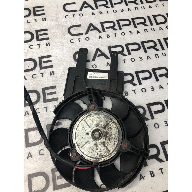 Вентилятор охлаждения радиатора (система охлаждения) FORD Focus MK3 2016 1.0 bv618c607sc