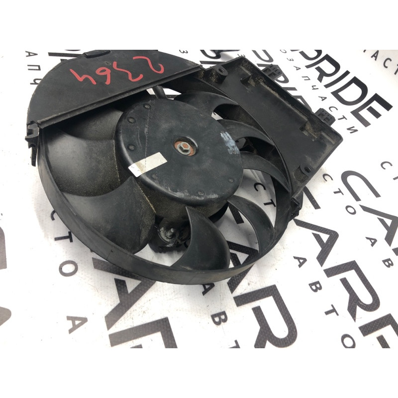 Вентилятор охлаждения радиатора (система охлаждения) FORD Focus MK3 2016 1.0 bv618c607sc