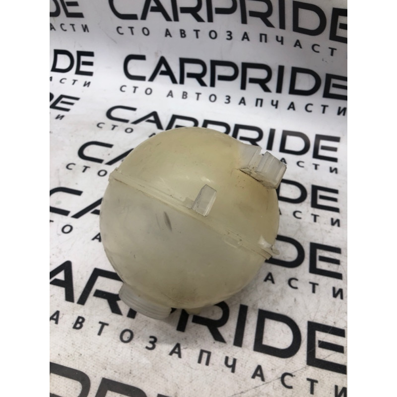 Бачок расширительный (система охлаждения) Cadillac Xt5 1 2016 3.6 23386455