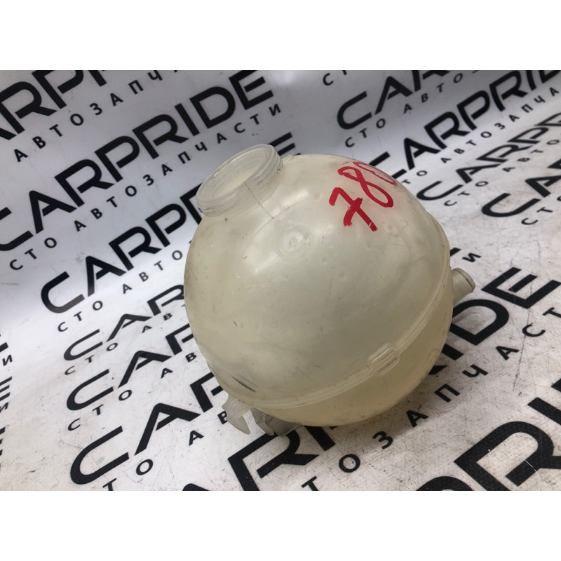 Бачок расширительный (система охлаждения) Cadillac Xt5 1 2016 3.6 23386455