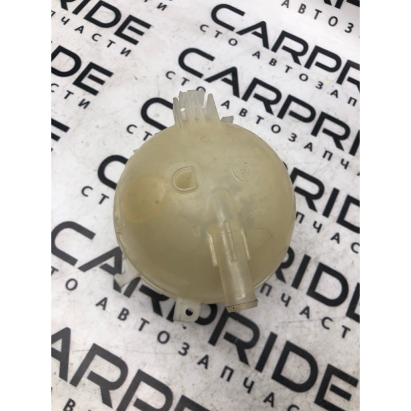 Бачок расширительный (система охлаждения) Cadillac Xt5 1 2016 3.6 23386455