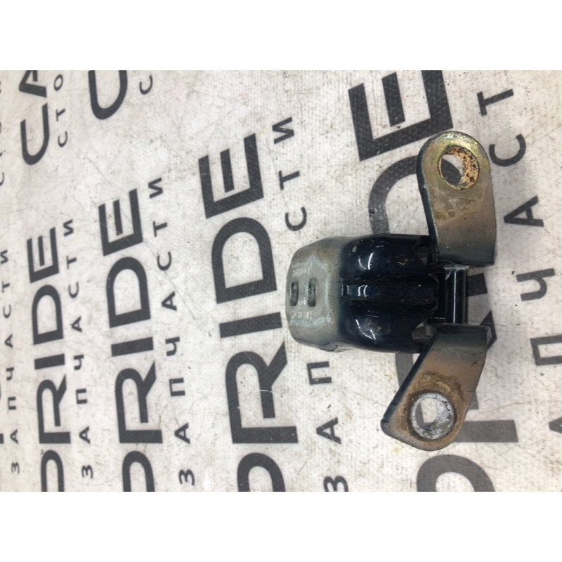 Петля двери (кузов и элементы) Cadillac Xt5 1 2016 3.6