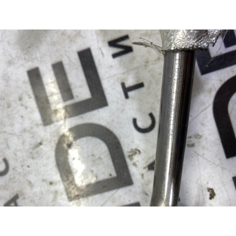 Трубка системы охлаждения (система охлаждения) Volkswagen Passat B7 2014 1.8 06K121065T