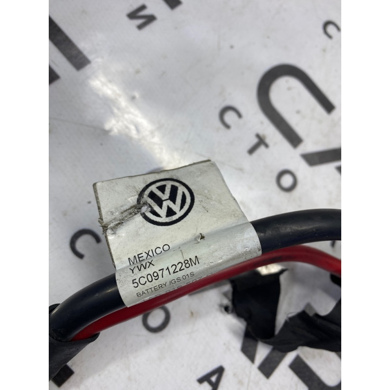 Клемма (электрика) Volkswagen Passat B7 2014 1.8 5c0971228m