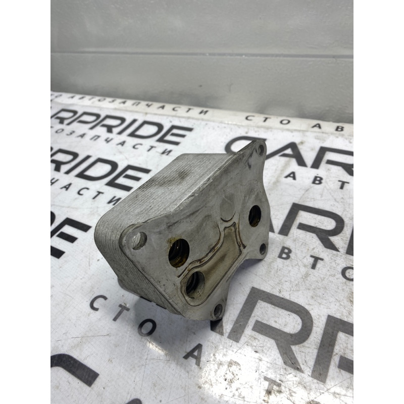 Теплообменник масляного фильтра (двигатель и элементы) Volkswagen Passat B7 2014 1.8 06K117021B