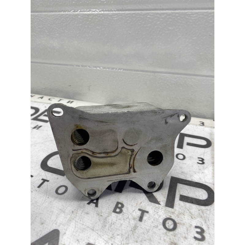 Теплообменник масляного фильтра (двигатель и элементы) Volkswagen Passat B7 2014 1.8 06K117021B