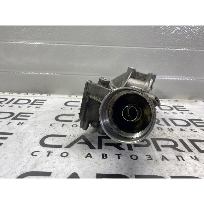 Корпус масляного фильтра (двигатель и элементы) Volkswagen Passat B7 2014 1.8 06k903143