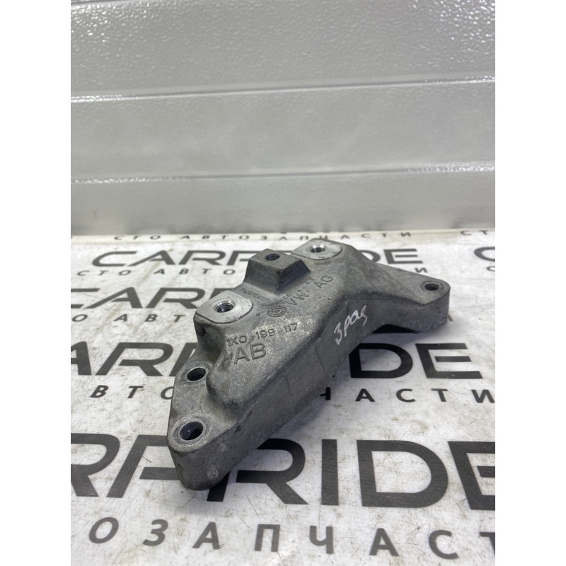 Кронштейн КПП (трансмиссия) Volkswagen Passat B7 2014 1.8 1k0199117