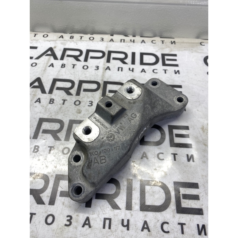 Кронштейн КПП (трансмиссия) Volkswagen Passat B7 2014 1.8 1k0199117