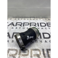 Патрубок интеркулера