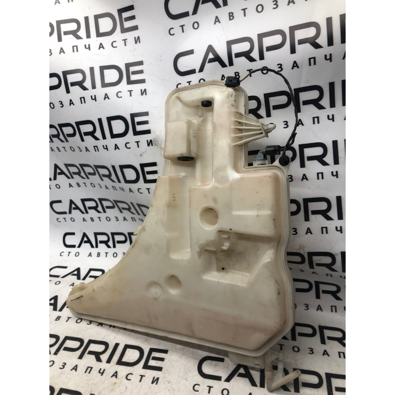 Бачок омывателя (кузов и элементы) BMW 3-series E92 2010 3.0 N54 61677157146