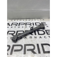 Кронштейн впускного коллектора