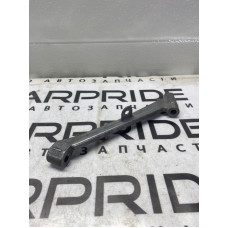 Кронштейн впускного коллектора