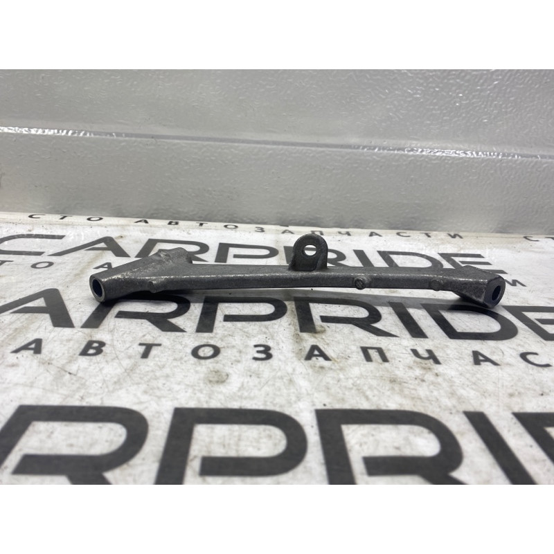 Кронштейн впускного коллектора (кронштейны двигателя) Volkswagen Passat B7 2014 1.8 06l129723c