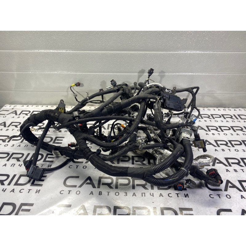 Проводка моторная (электрика двигателя) Cadillac Xt5 1 2016 3.6 84070384