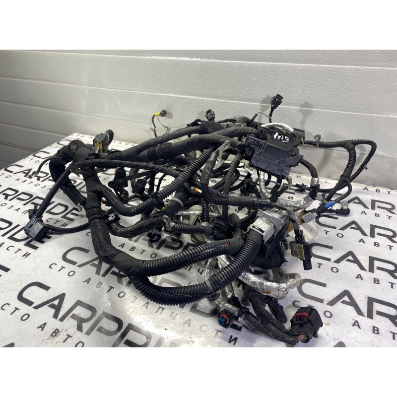 Проводка моторная (электрика двигателя) Cadillac Xt5 1 2016 3.6 84070384