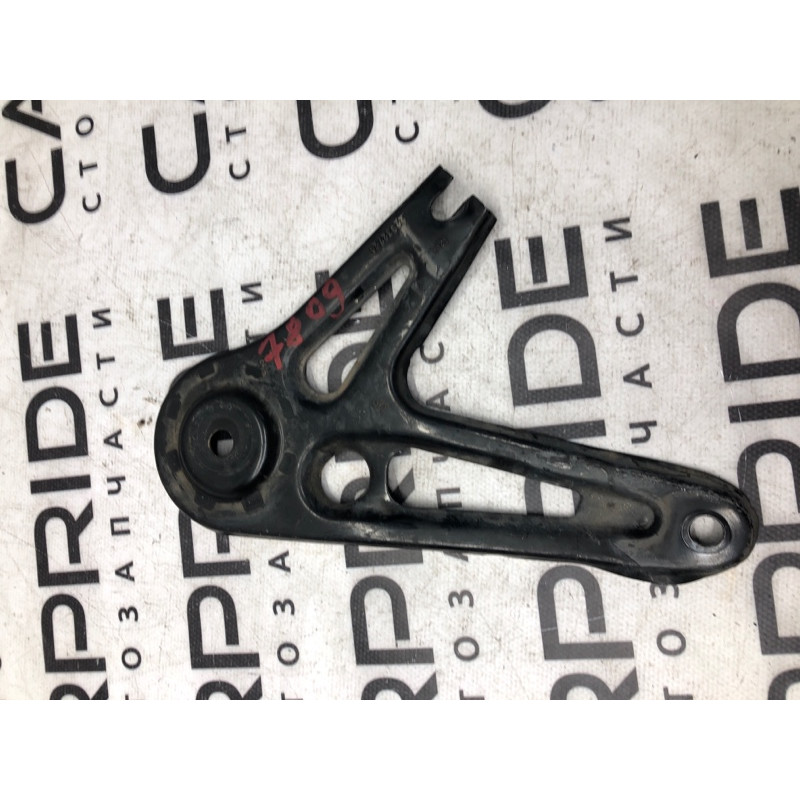 Кронштейн (двигатель и элементы) Cadillac Xt5 1 2016 3.6 22932721