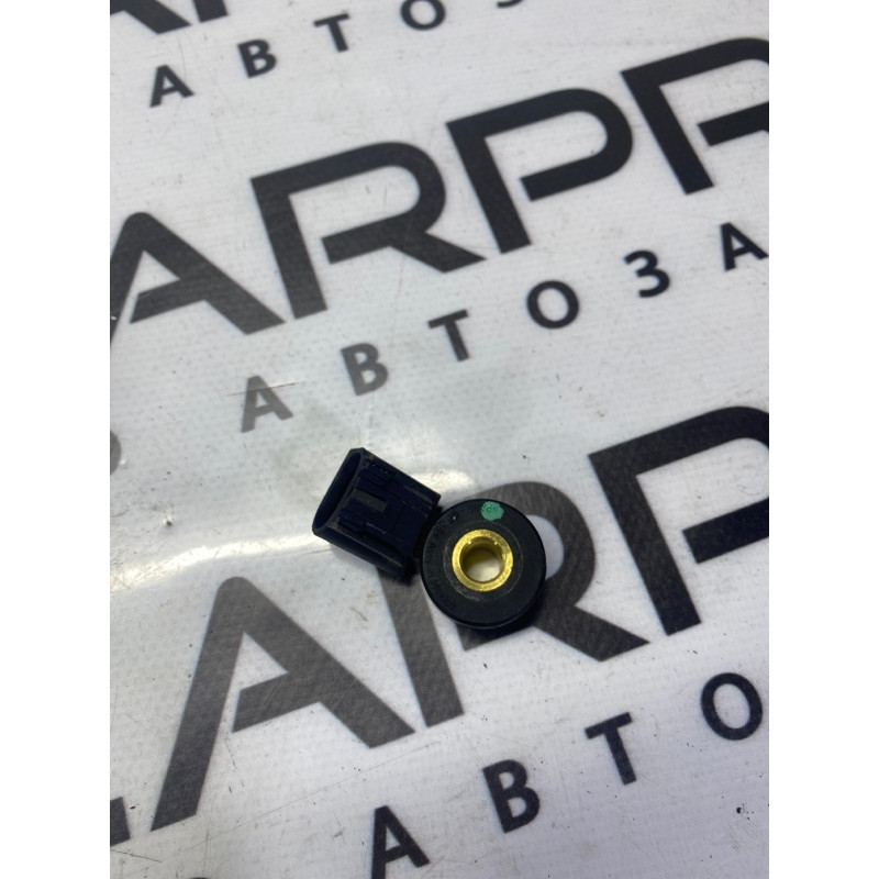 Датчик детонации (электрика двигателя) Cadillac Xt5 1 2016 3.6 12636736