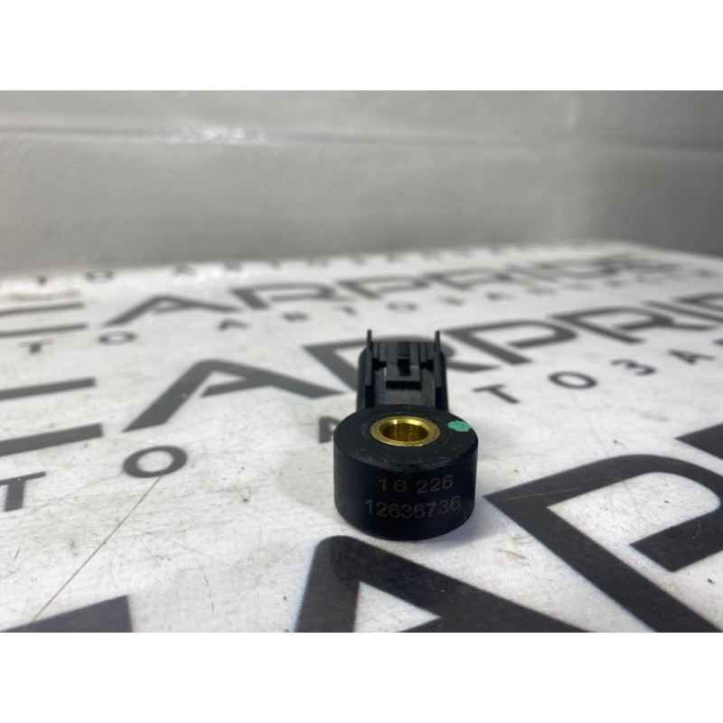 Датчик детонации (электрика двигателя) Cadillac Xt5 1 2016 3.6 12636736