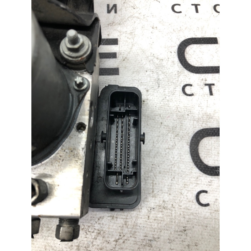 Блок abs (тормозная система) Jeep Cherokee KL 2014 3.2 04779899AI