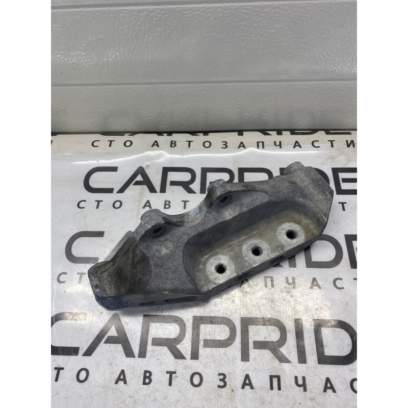 Кронштейн двигателя (кронштейны двигателя) Cadillac Xt5 1 2016 3.6