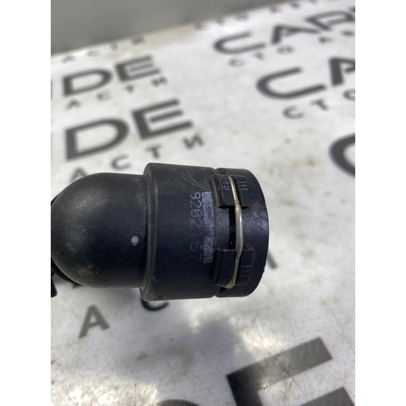 Патрубок (система охлаждения) Cadillac Xt5 1 2016 3.6 95368300