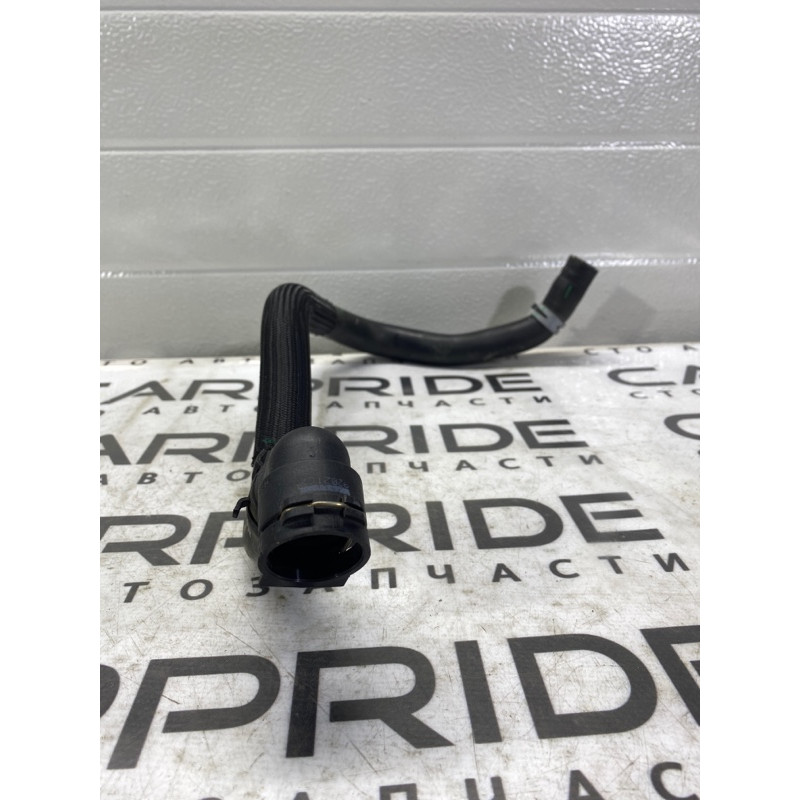 Патрубок (система охлаждения) Cadillac Xt5 1 2016 3.6 84167356