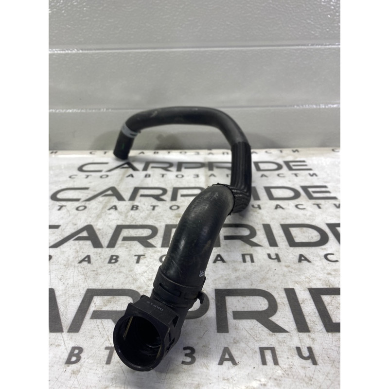 Патрубок (система охлаждения) Cadillac Xt5 1 2016 3.6 84167356