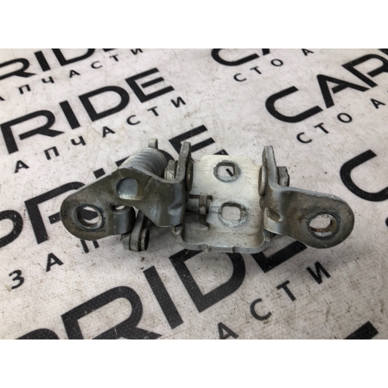 Петля дверей (кузов і елементи) Dodge Journey SXT 2013 3.6 5067938AH
