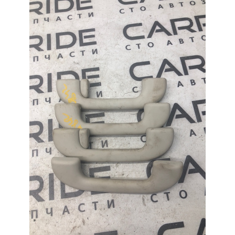 Ручка потолка (салон) Jeep Cherokee KL 2014 3.2 5RG68 HDAAA