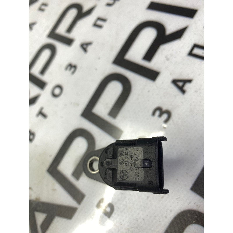 Датчик положения распредвала (электрика двигателя) Mercedes-Benz C-class W203 2007 3.0 a0041539628