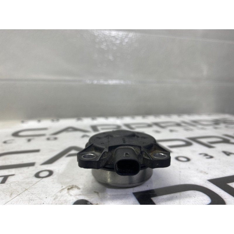 Клапан фазорегулятора (электрика двигателя) Mercedes-Benz C-class W203 2007 3.0 a2720510177