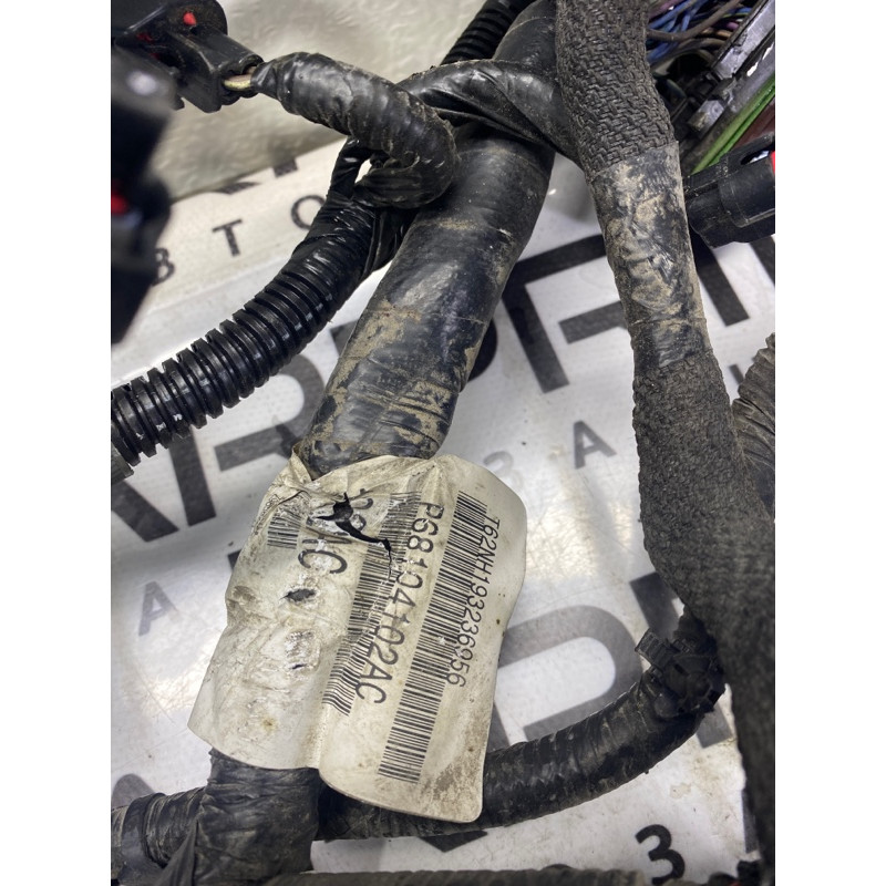 Проводка моторная (электрика двигателя) Dodge Journey SXT 2013 3.6 p68104102ac