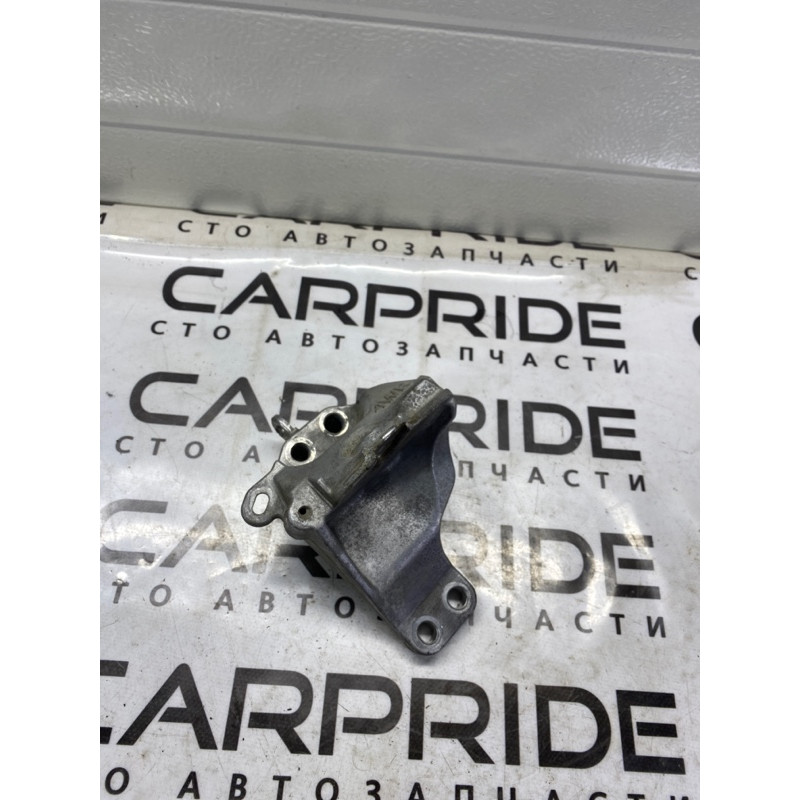 Кронштейн КПП (трансмиссия) Infiniti QX60 L50 2015 3.5