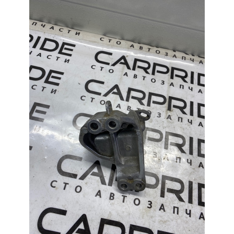 Кронштейн КПП (трансмиссия) Infiniti QX60 L50 2015 3.5