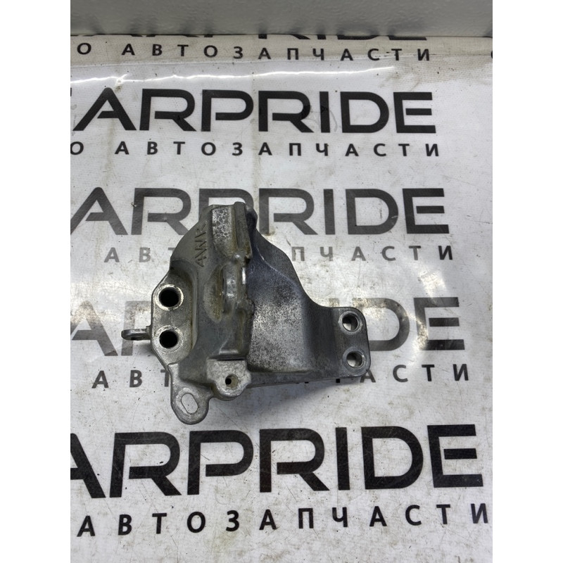 Кронштейн КПП (трансмиссия) Infiniti QX60 L50 2015 3.5