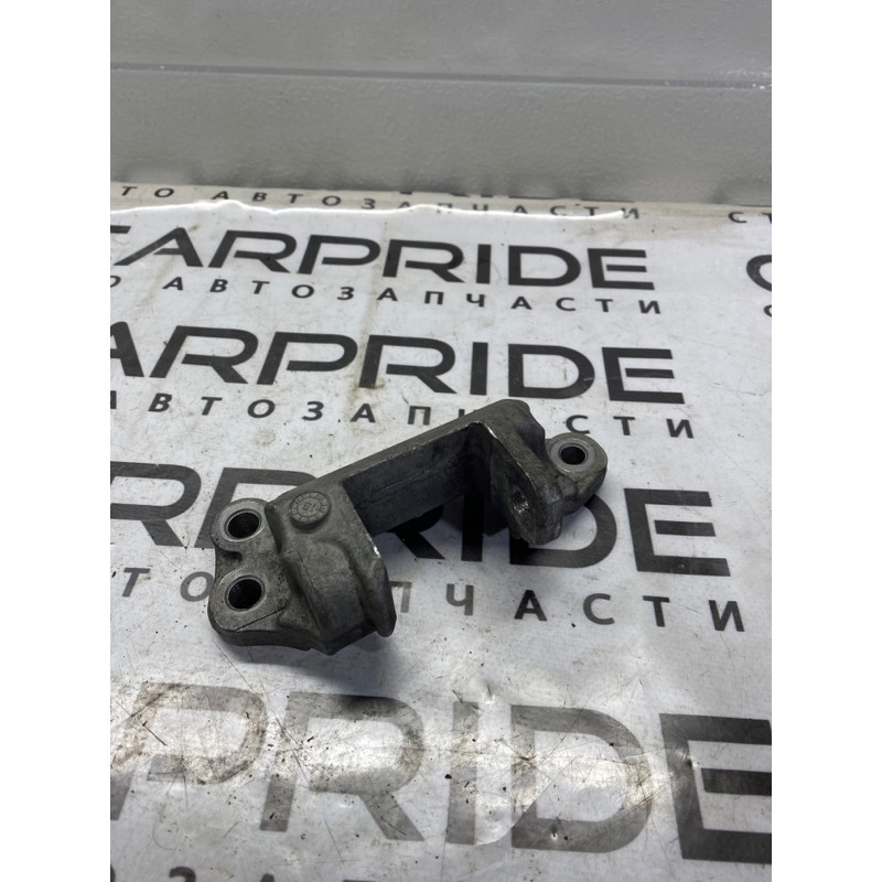 Кронштейн (двигатель и элементы) Infiniti QX60 L50 2015 3.5