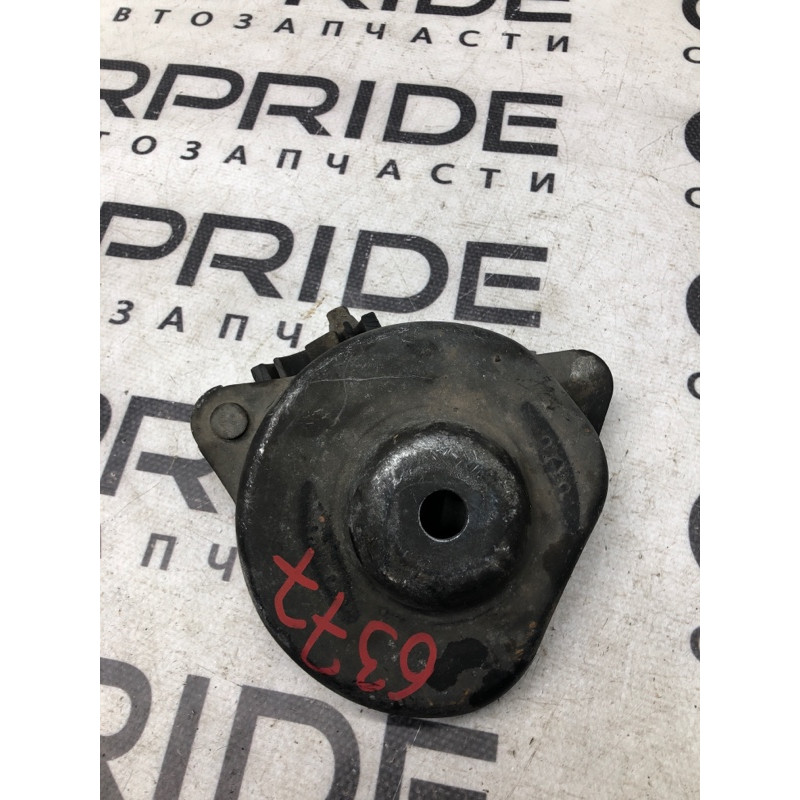 Кронштейн підрамника (підвіска) BMW 5-series F10 2011 3.0 N55B30 33316798811