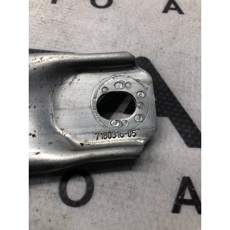 Розпірка передньої панелі (кузов і елементи) BMW 5-series F10 2011 3.0 N55B30 51717180316