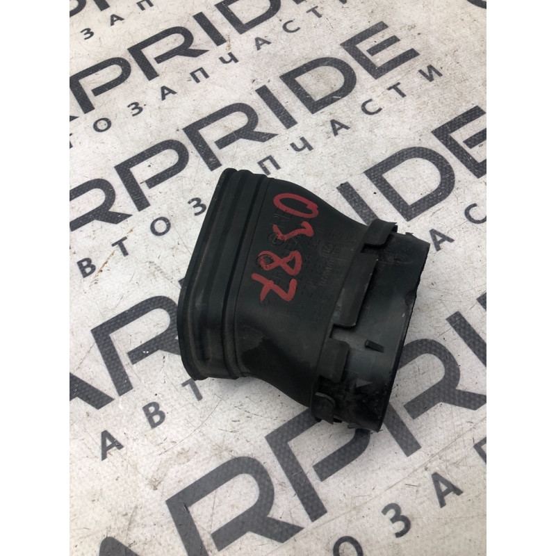 Воздухозаборник (впускная система) Mercedes-Benz E-class W211 2008 3.5 A2720900682