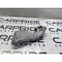 Кронштейн генератора