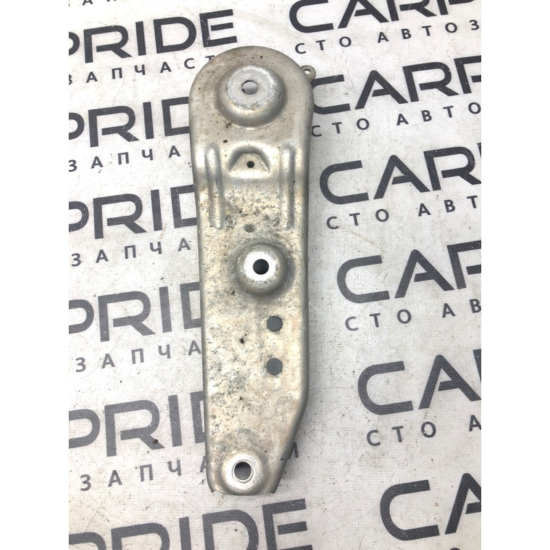 Кронштейн балки (подвеска) BMW 5-series F10 2011 3.0 N55B30 33326776150
