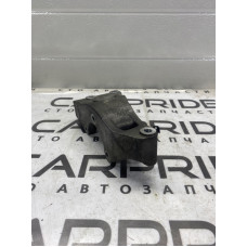 Кронштейн насоса гидроусилителя