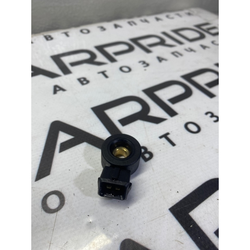 Датчик детонации (электрика двигателя) Dodge Journey SXT 2013 3.6 68166540aa