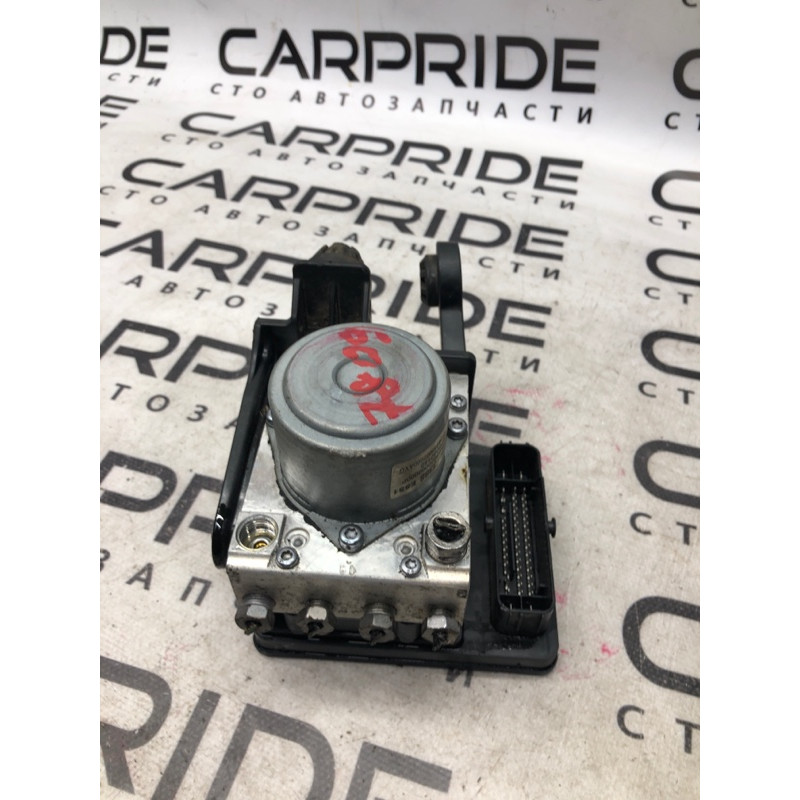 Блок abs (тормозная система) Cadillac Xt5 1 2016 3.6 84173390