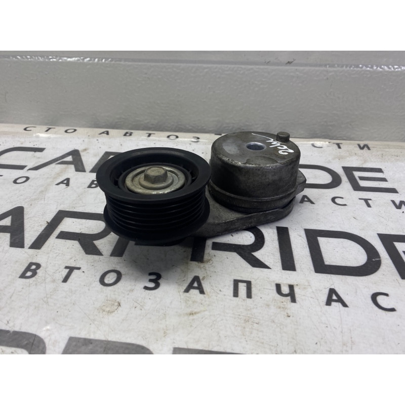 Ролик натяжной (двигатель и элементы) Jeep Cherokee KL 2014 3.2 04627533ab