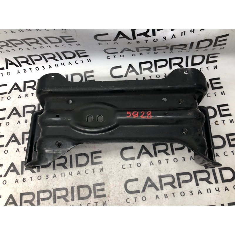 Траверса (трансмісія) Mercedes-Benz GL X164 2012 4.6 a1662400602