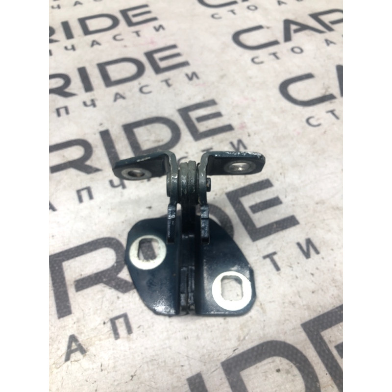 Петля двери (кузов и элементы) Cadillac Xt5 1 2016 3.6